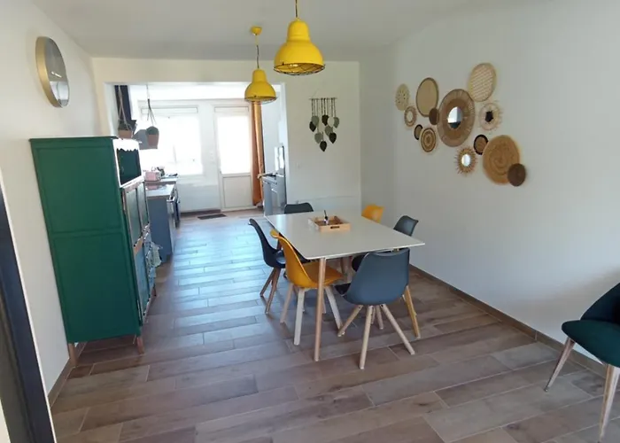 Сasa de vacaciones La Maisonnette De Gaby *